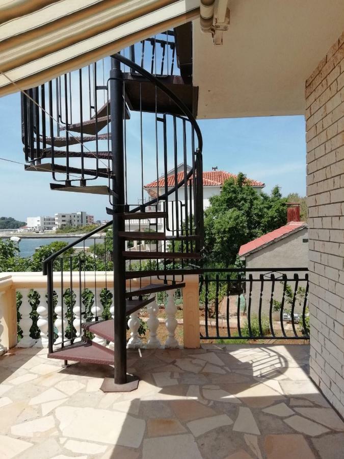 רוגוזניצה Apartment Zdene מראה חיצוני תמונה